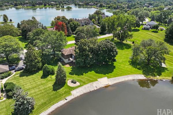 55 Watergate DR, South Barrington, IL 60010