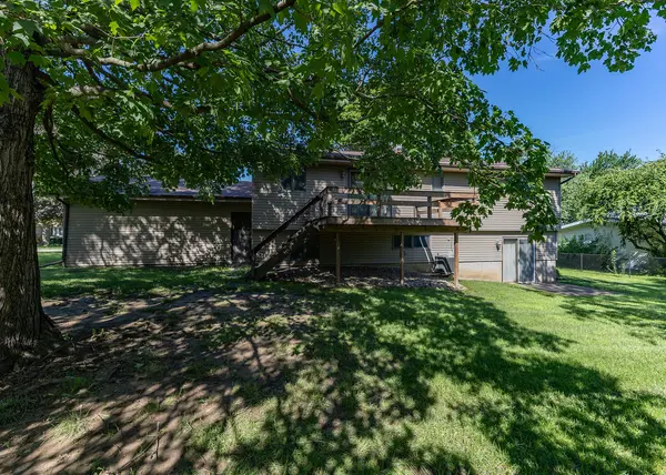 822 Hickory ST, Geneseo, IL 61254