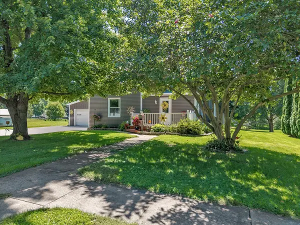 601 W Court ST, Cambridge, IL 61238