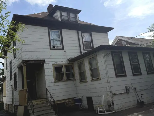 207 2nd AVE, Joliet, IL 60433