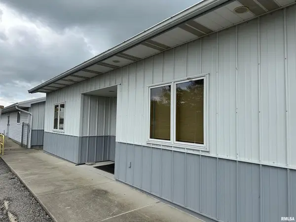 104 N Short ST, West Frankfort, IL 62896