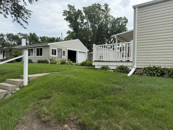 701 S Finley RD, Lombard, IL 60148