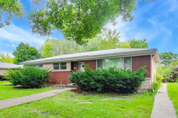 8425 Lawndale AVE, Skokie, IL 60076