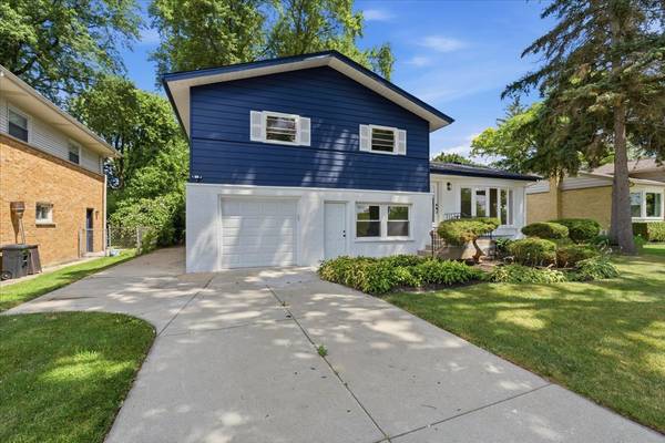 10 Linden AVE, Buffalo Grove, IL 60089