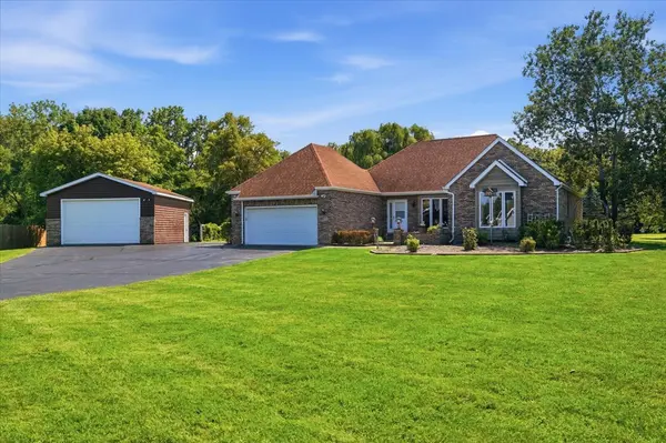 10351 W Prairie LN, Beach Park, IL 60087