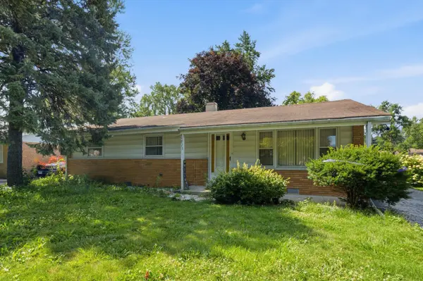 5023 W 81st ST, Burbank, IL 60459