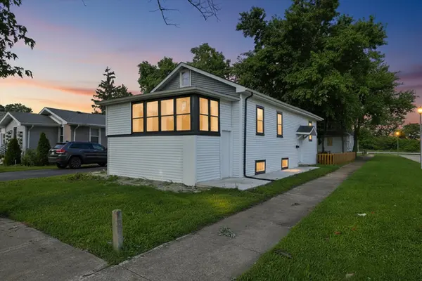 1808 S 22nd AVE, Maywood, IL 60153