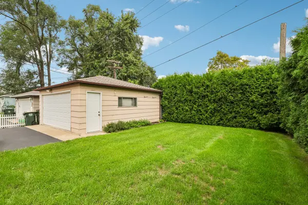 5441 S Ashland AVE, Countryside, IL 60525