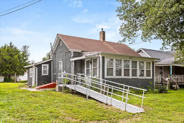 410 S 5th AVE, Streator, IL 61364
