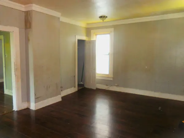219 W 118th ST, Chicago, IL 60628