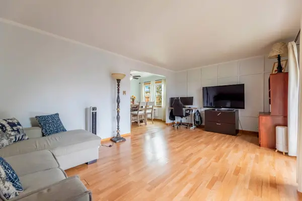 6416 W 64th PL #3A, Chicago, IL 60638