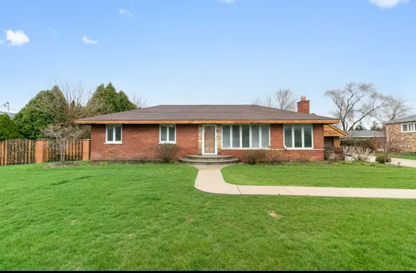 6554 W 92nd ST, Oak Lawn, IL 60453
