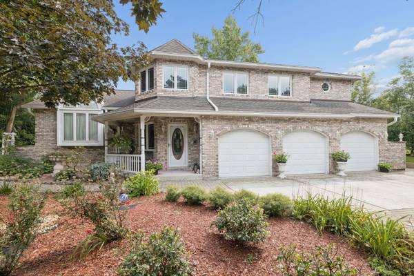 11415 Plattner DR, Mokena, IL 60448