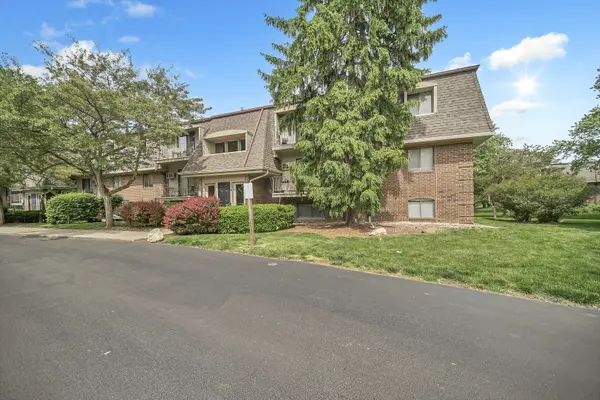 138 E Bailey RD #M, Naperville, IL 60565