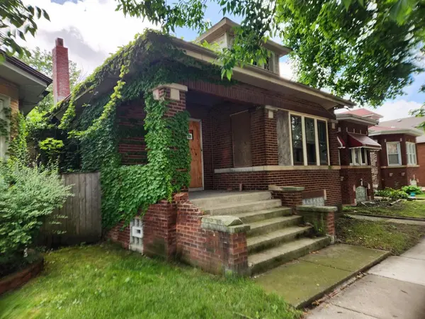 8119 S PERRY AVE, Chicago, IL 60620