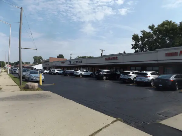 1127 S ARLINGTON HEIGHTS RD, Arlington Heights, IL 60005