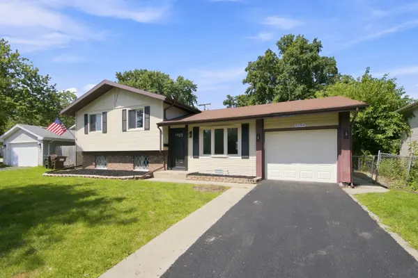 5184 Deerpath RD, Oak Forest, IL 60452
