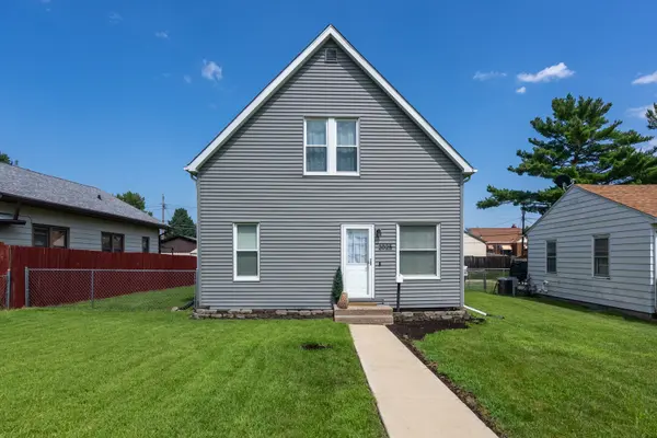 2025 39th ST, Rock Island, IL 61201