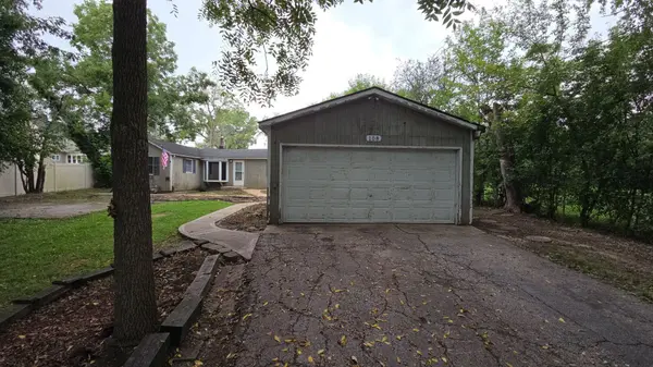 108 Ridgeland AVE, West Chicago, IL 60185
