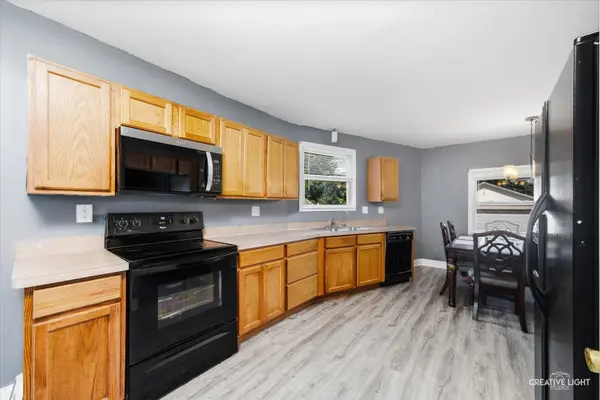540 Hoyles AVE, Aurora, IL 60505
