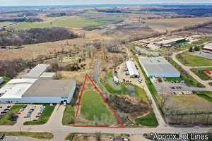 Lot 2 Commercial ST, Richmond, IL 60071