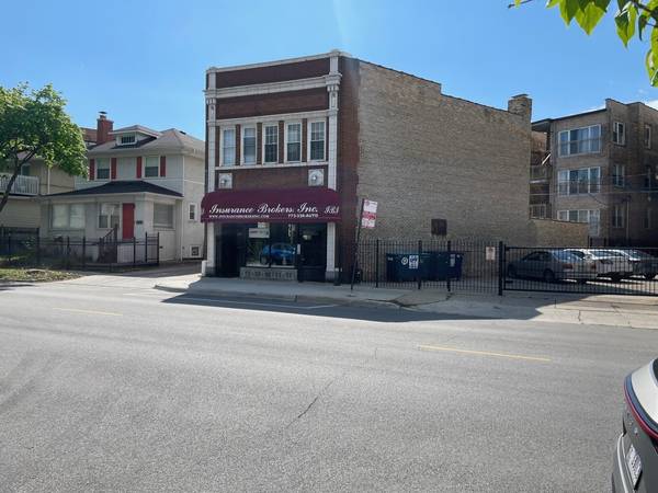 7547 N Rogers AVE, Chicago, IL 60626
