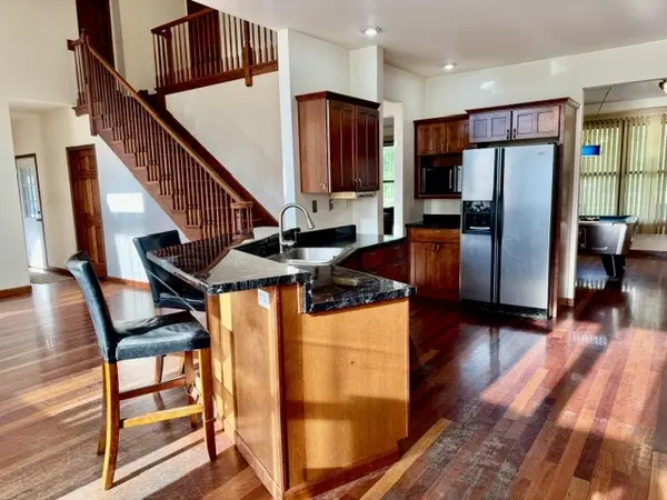 3039 E 3rd RD, Lasalle, IL 61301