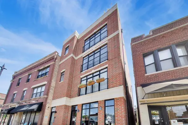 5553 N Clark ST #301, Chicago, IL 60640