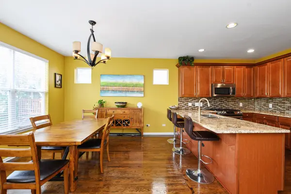 4234 N Kolmar AVE #D, Chicago, IL 60641