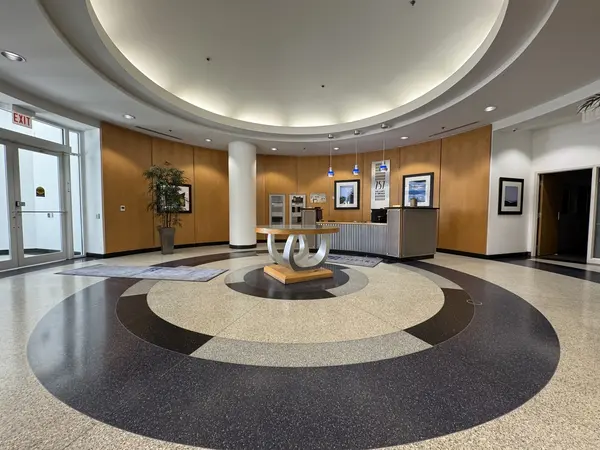 757 N Orleans ST #812, Chicago, IL 60654