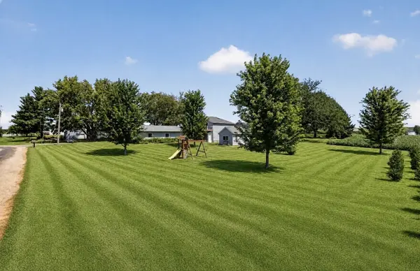 601 Sparks ST, Delmar, IA 52037
