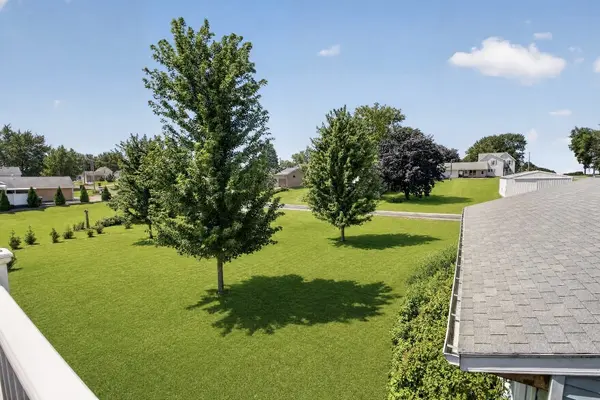 601 Sparks ST, Delmar, IA 52037