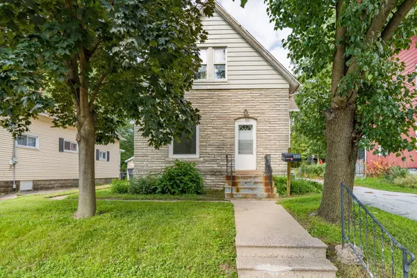 1844 23rd ST, Rock Island, IL 61201