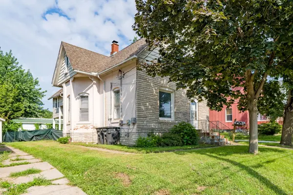 1844 23rd ST, Rock Island, IL 61201