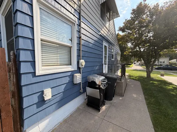 2010 46th ST, Rock Island, IL 60201