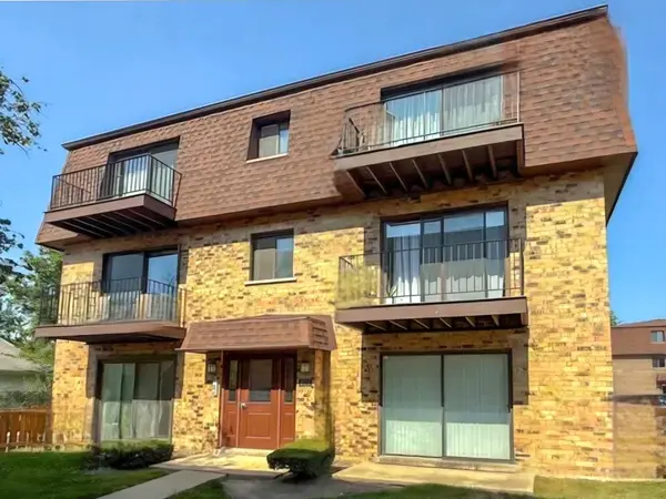 9709 Bianco TER #E, Des Plaines, IL 60016