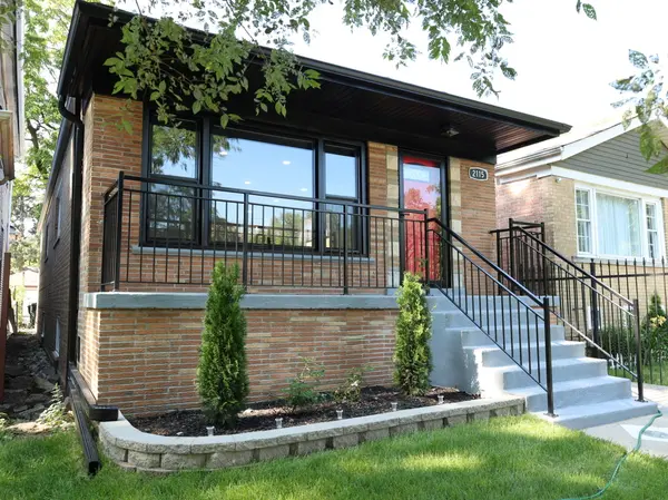 2115 W 68th PL, Chicago, IL 60636