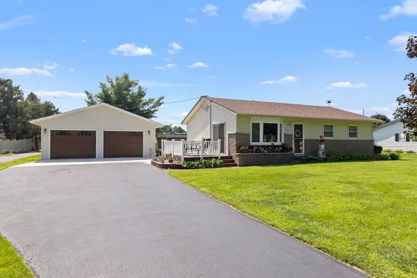 5939 Vesper DR, South Beloit, IL 61080