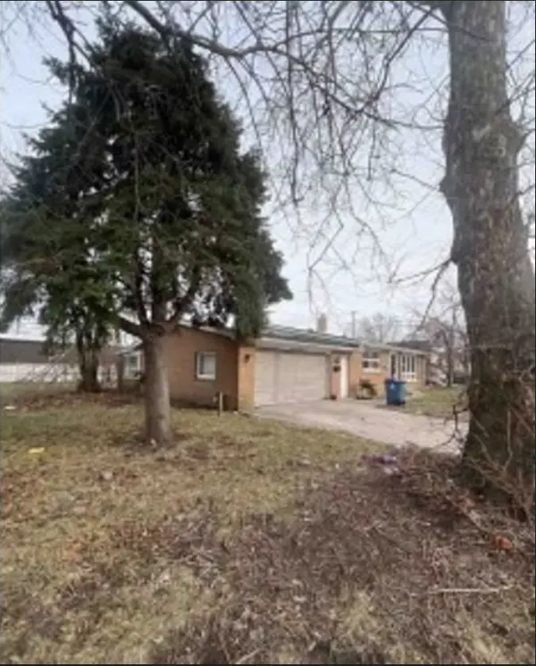 775 Greenbay AVE, Calumet City, IL 60409