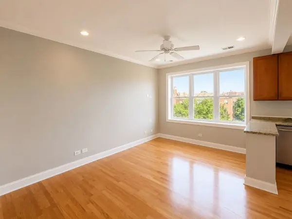 4964 N Spaulding AVE #3, Chicago, IL 60625