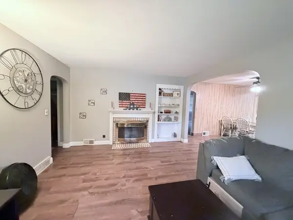 2224 Lawndale AVE, Rockford, IL 61103