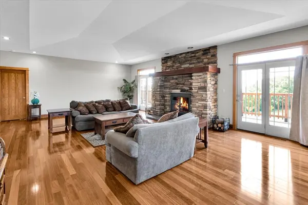 10952 Tanglewood Trails DR, Yorkville, IL 60560