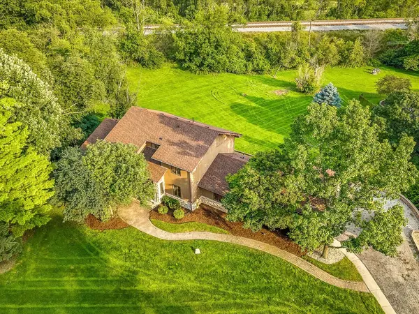2615 Poplar View BND, Elgin, IL 60120