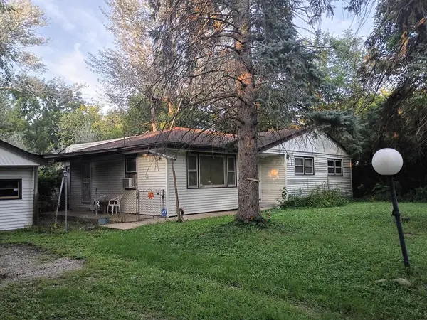 22W254 Irving Park RD, Roselle, IL 60172