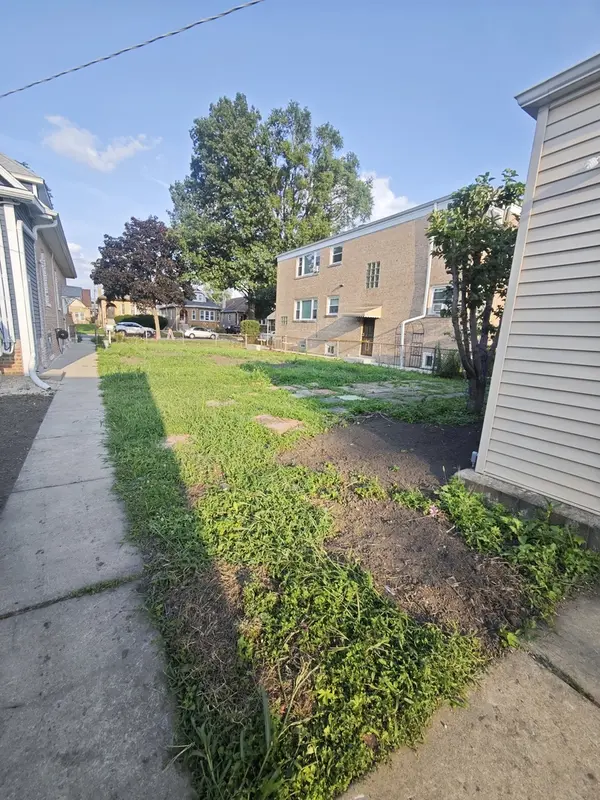 2922 N 75TH CT, Elmwood Park, IL 60707