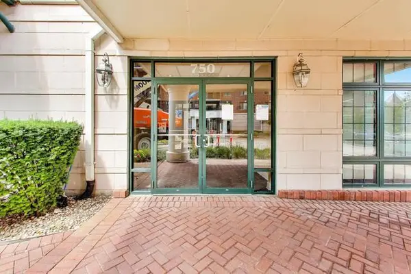 750 Pearson ST #407, Des Plaines, IL 60016