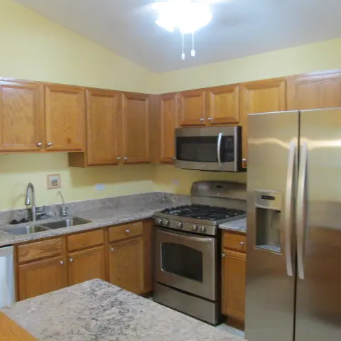 9336 Waterfall Glen BLVD, Darien, IL 60561
