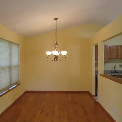 9336 Waterfall Glen BLVD, Darien, IL 60561