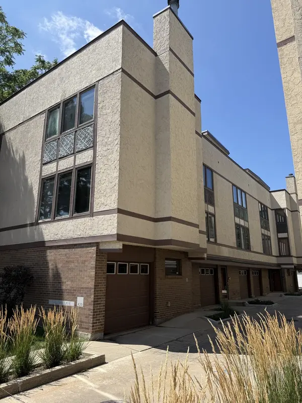 429 S OAK PARK AVE #A, Oak Park, IL 60302