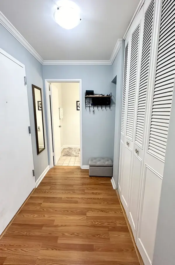 8524 Skokie BLVD #3F, Skokie, IL 60077